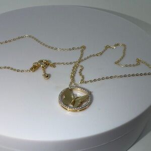 Elegant Gold Butterfly Pendant Necklace
